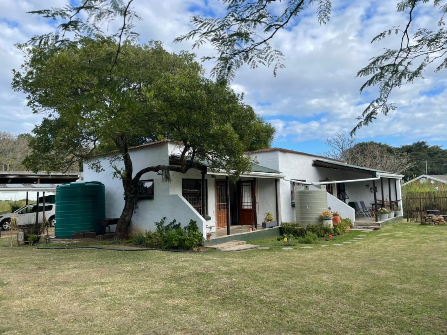 2 Bedroom Property for Sale in Bathurst Eastern Cape